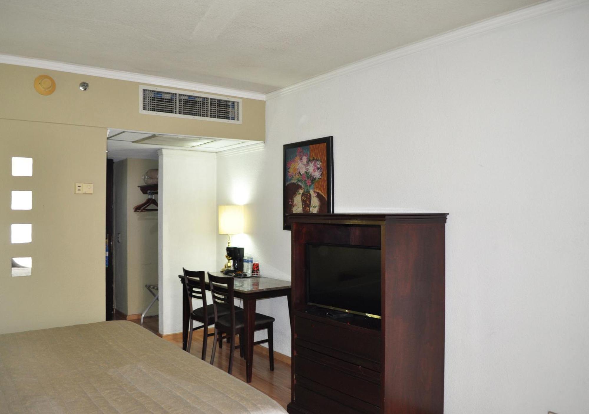 Hotel Arroyo De La Plata Zacatecas Room photo